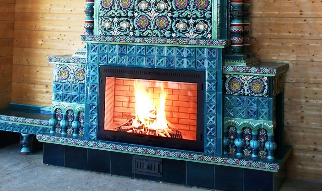 Изразцовые печи и камины